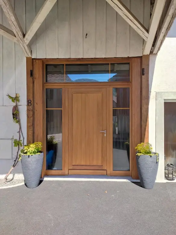 porte d’entrée en bois