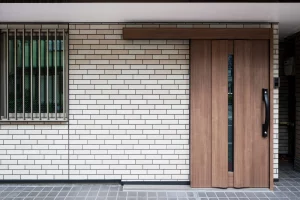 portes d’entrée en bois massif modernes