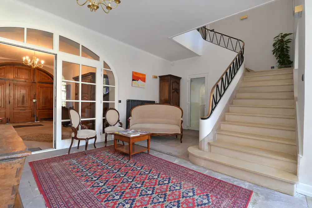 Porte cochère en bois