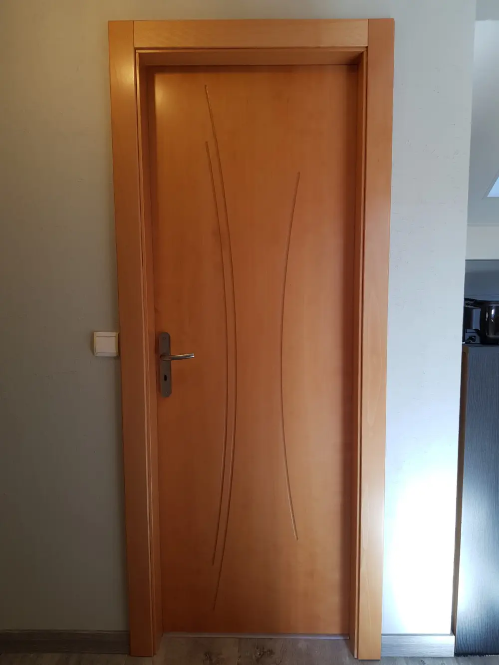 Porte intérieure avec des décors