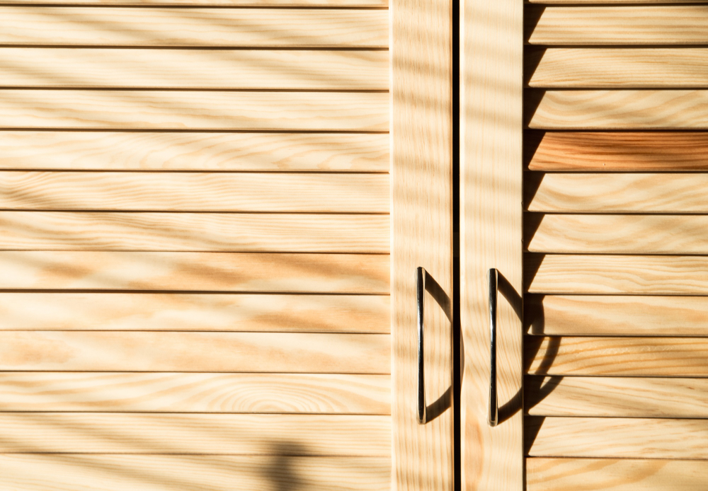 volet coulissant en bois