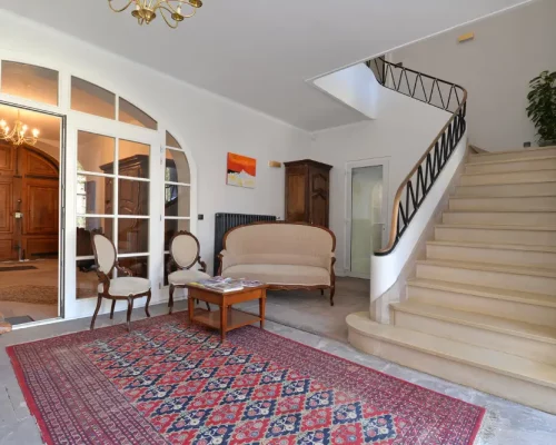 Porte cochère en bois